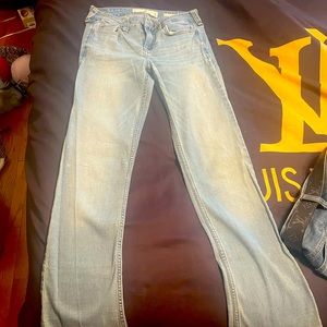 Hollister jeans size 3 new